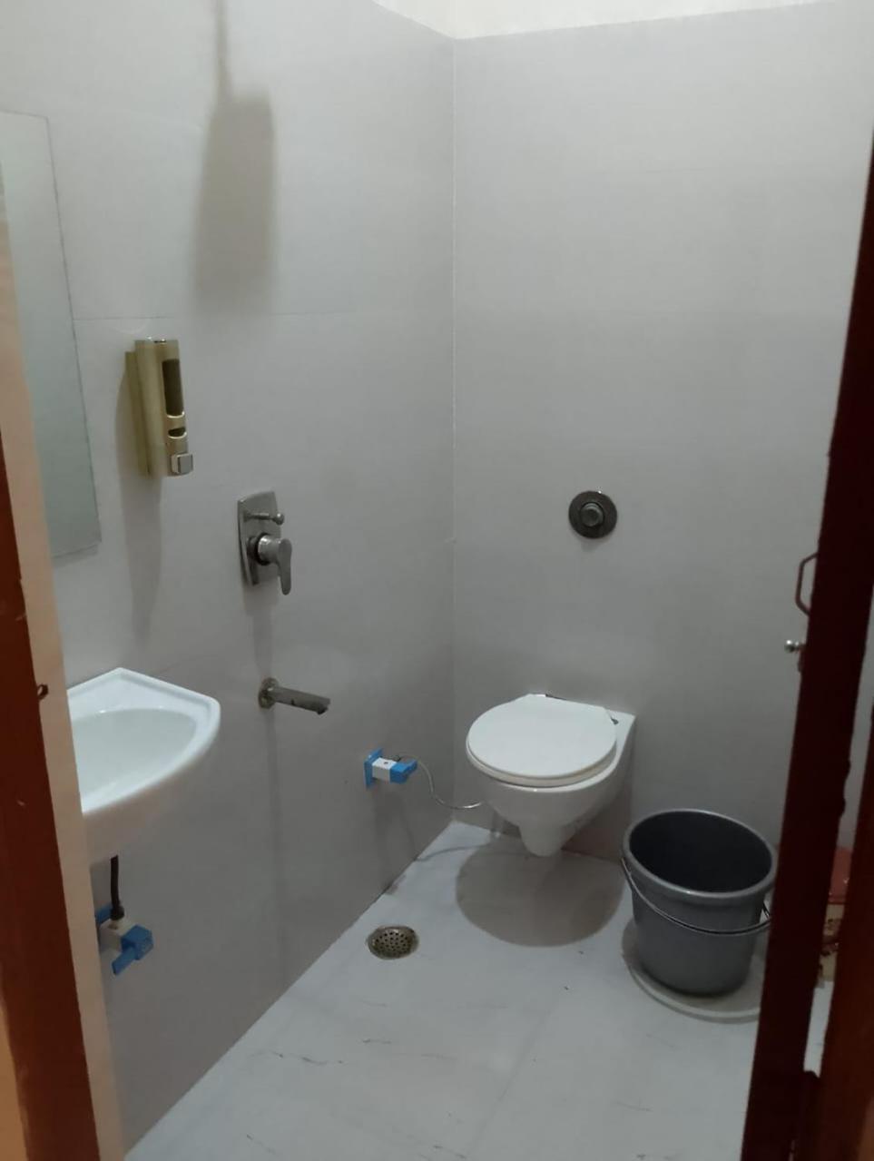 Hotel Lr Delite Inn Mathura Εξωτερικό φωτογραφία